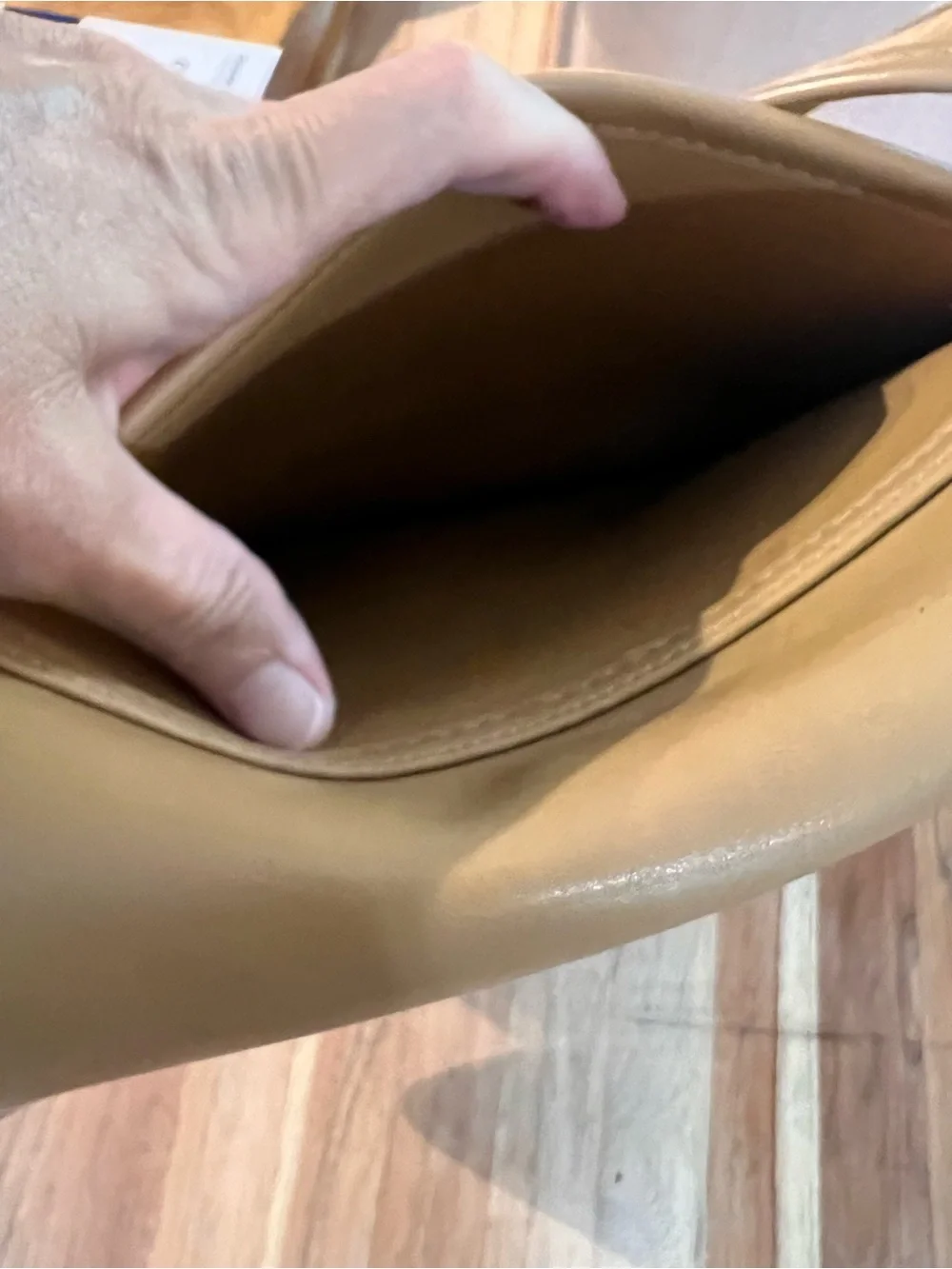 Vintage Coach Tan Leather Crossbody Bag